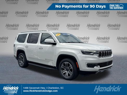 Used 2022 Jeep Wagoneer Series III AWD/4WD image 1