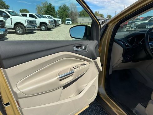 Used 2014 Ford Escape Titanium w/ Equipment Group 401A AWD/4WD image 33