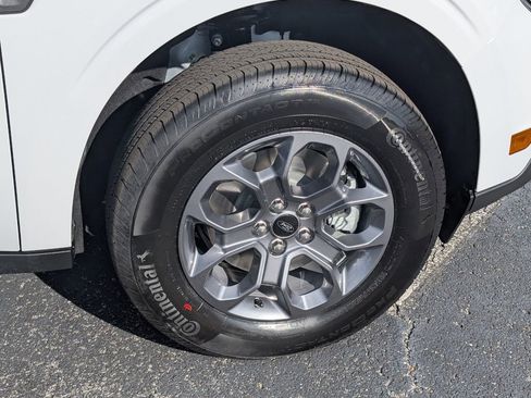 New 2026 Ford Maverick XLT w/ XLT Luxury Package image 18