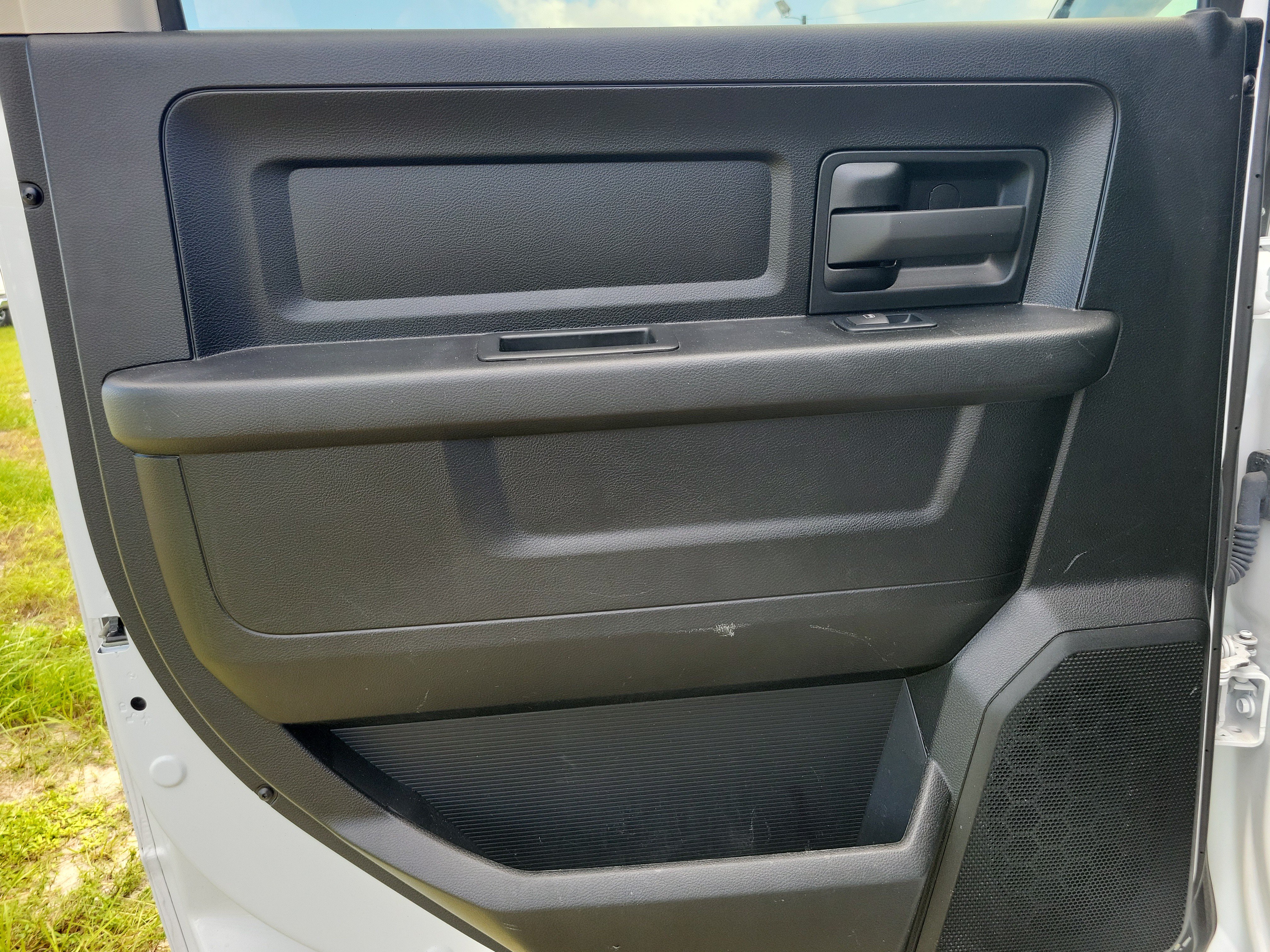 Used 2024 RAM 1500 Tradesman w/ Tradesman SXT Package RWD image 13