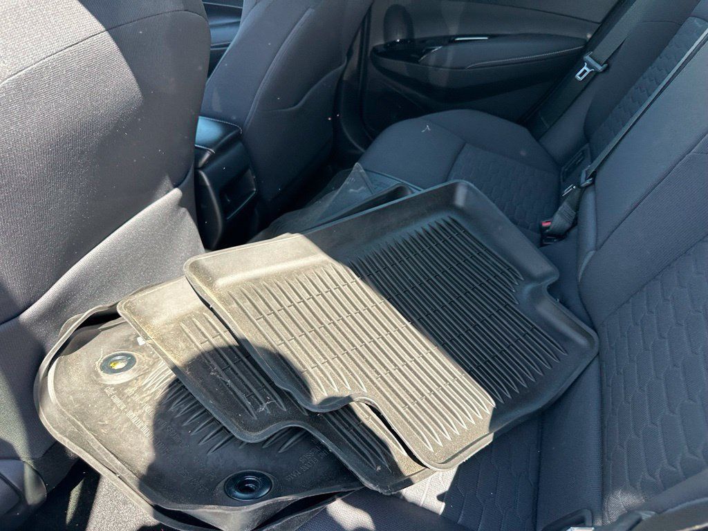 Used 2021 Toyota Corolla SE FWD image 10