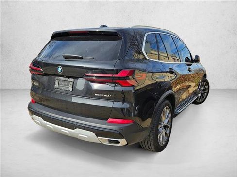 Used 2024 BMW X5 sDrive40i w/ Parking Assistance Package image 9