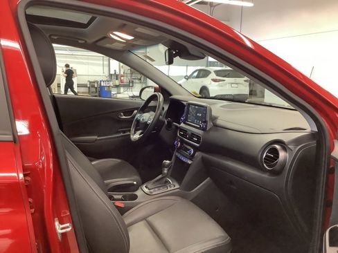 Used 2020 Hyundai Kona Ultimate AWD/4WD image 12