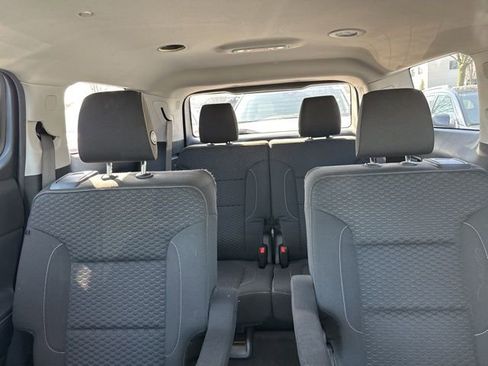 Used 2019 GMC Acadia SLE image 9