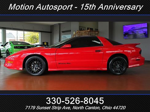 Used 1996 Pontiac Firebird Trans Am RWD image 7