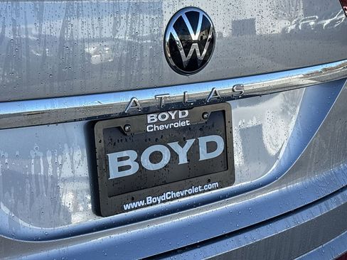 Used 2022 Volkswagen Atlas Cross Sport SE image 29