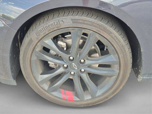 Used 2023 Chevrolet Malibu LT w/ Redline Edition FWD image 10