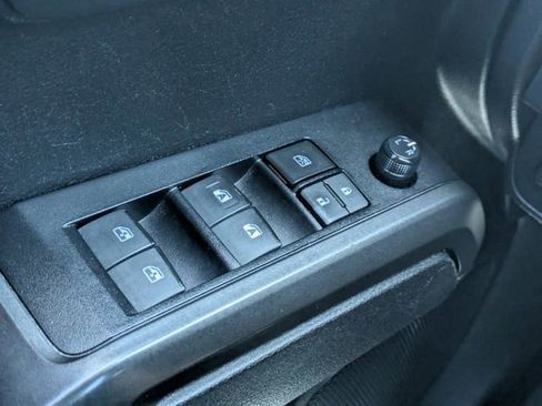 Used 2021 Toyota Tacoma TRD Sport RWD image 22