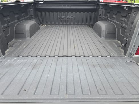 Used 2024 Chevrolet Silverado 1500 High Country AWD/4WD image 32