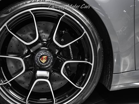 Used 2022 Porsche 911 GT3 RS AWD/4WD image 56