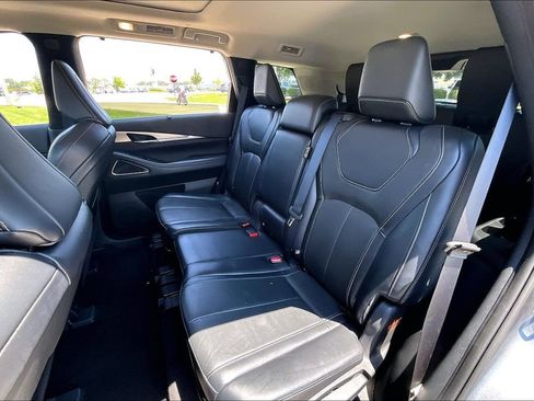 Certified 2023 INFINITI QX60 Luxe w/ Vision Package FWD image 32