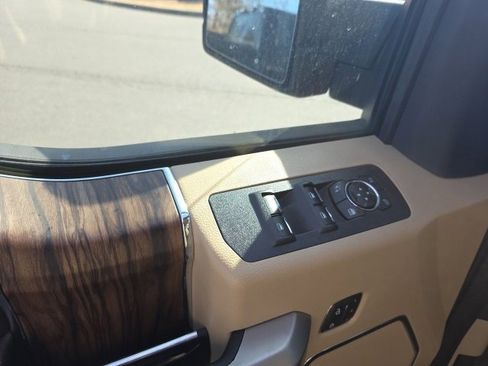 Used 2020 Ford F150 Lariat w/ Equipment Group 502A Luxury image 9