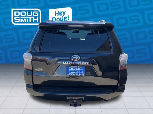 Used 2024 Toyota 4Runner SR5 AWD/4WD image 5