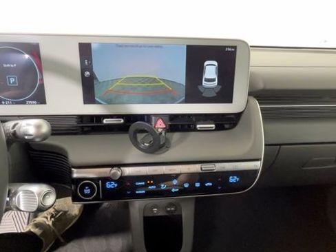Used 2024 Hyundai Ioniq 5 SE RWD image 31
