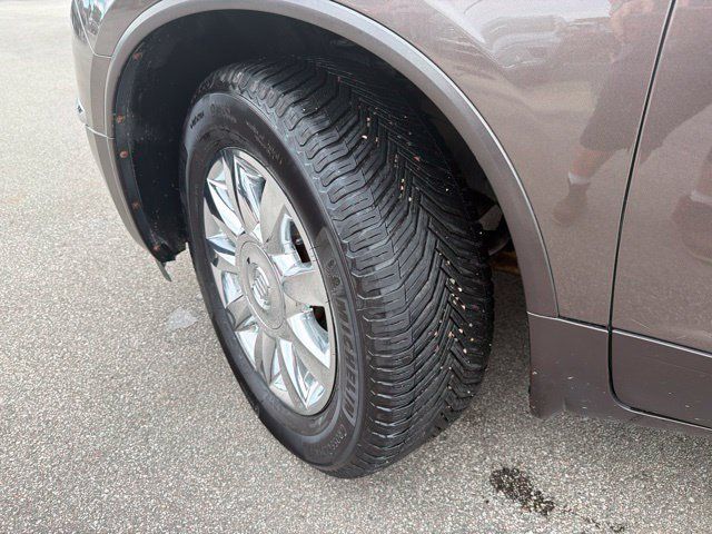 Used 2012 Buick Enclave Leather FWD image 10