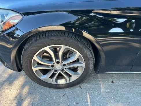 Used 2016 Mercedes-Benz C 300 Sedan image 19