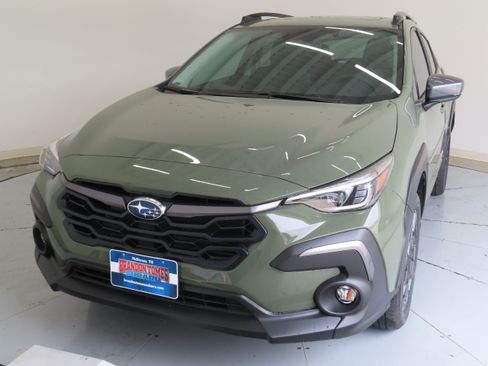 New 2026 Subaru Crosstrek 2.5i Limited AWD/4WD image 8