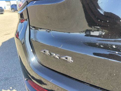 Used 2025 Jeep Compass Trailhawk image 5