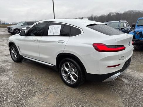 Used 2024 BMW X4 xDrive30i w/ Premium Package image 3