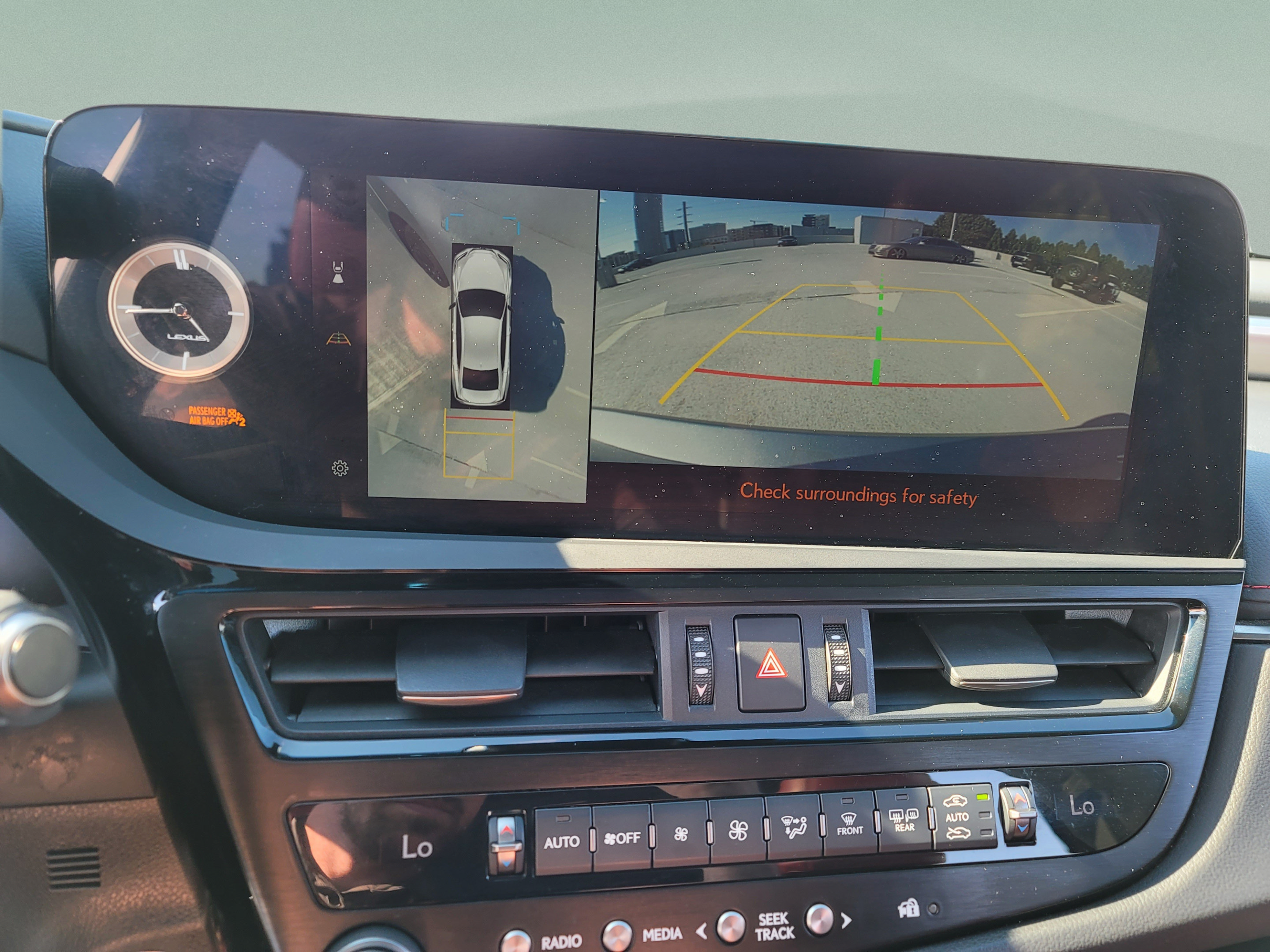 Used 2025 Lexus ES 350 F Sport w/ Accessory Package (Z2) FWD image 17
