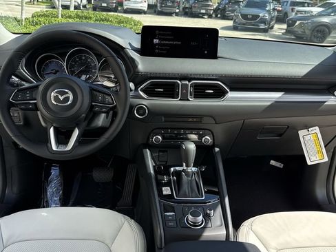 New 2025 MAZDA CX-5 AWD 2.5 S w/ Preferred Package image 37