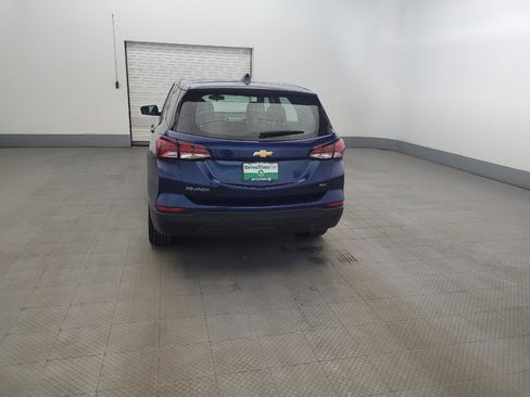 Used 2022 Chevrolet Equinox LS AWD/4WD image 6