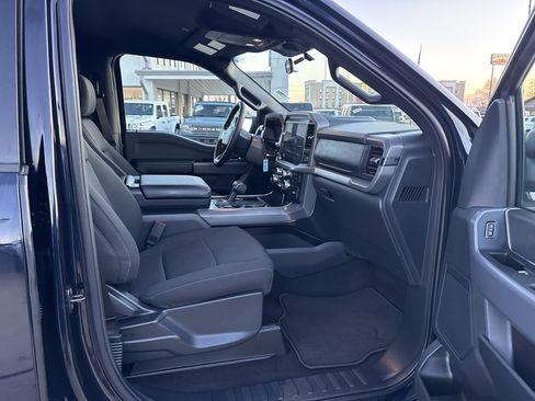 Used 2025 Ford F150 XLT w/ Equipment Group 301A Standard image 8