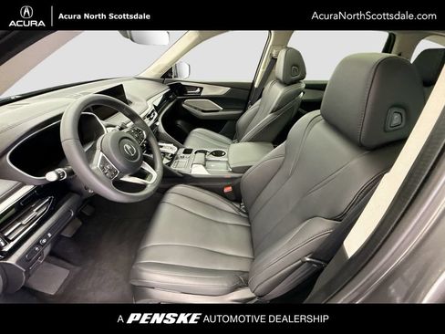 Used 2024 Acura MDX SH-AWD image 18