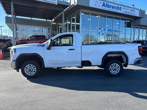 New 2025 GMC Sierra 2500 Pro w/ Convenience Package image 3