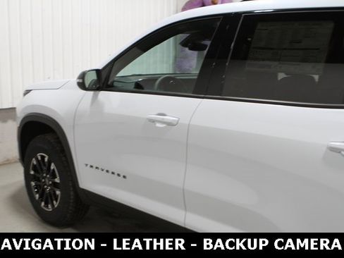 New 2026 Chevrolet Traverse Z71 w/ LPO, Floor Liner Package image 29