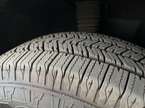 Used 2019 Mercedes-Benz Sprinter 144 image 13