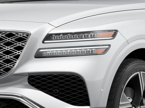 Certified 2026 Genesis GV80 3.5T Prestige AWD/4WD image 28