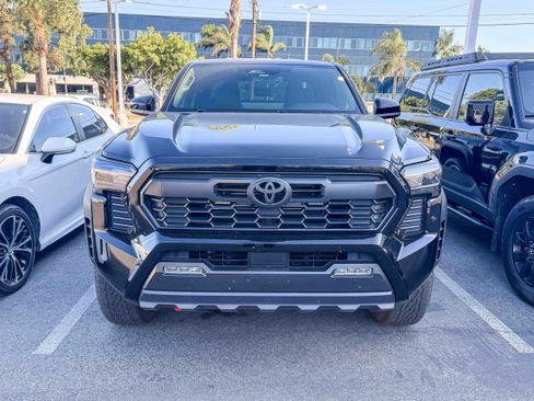 Used 2024 Toyota Tacoma TRD Off-Road AWD/4WD image 2