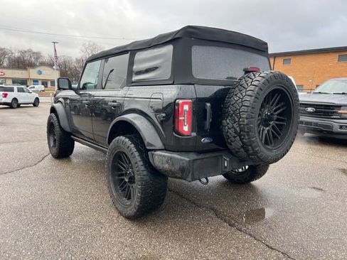 Certified 2022 Ford Bronco Wildtrak image 6