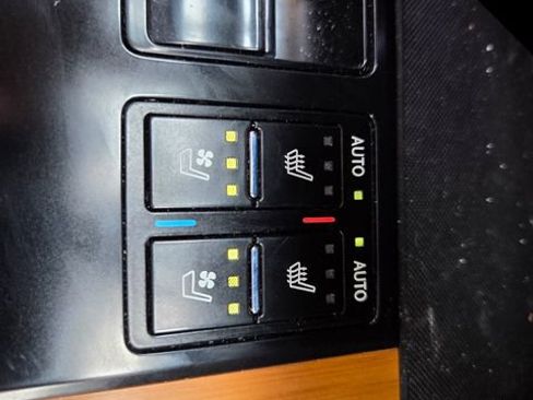 Used 2019 Lexus RX 350 FWD w/ Navigation Package image 29