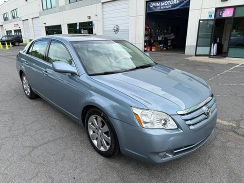 Used 2005 Toyota Avalon XLS FWD image 14