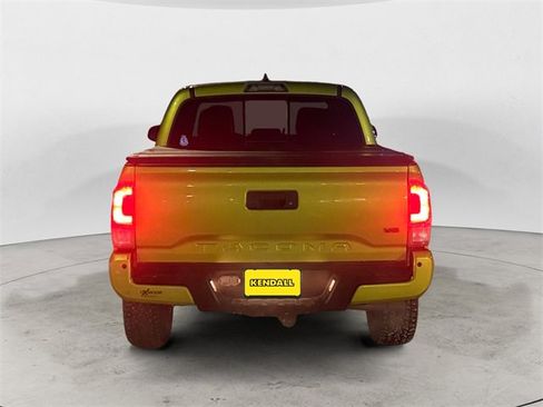 Used 2023 Toyota Tacoma TRD Sport image 4