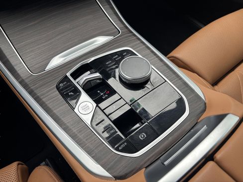 Used 2024 BMW X5 sDrive40i image 13