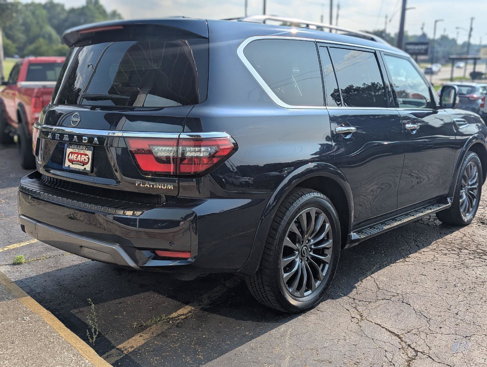 Used 2023 Nissan Armada Platinum w/ Captain's Chairs Package AWD/4WD image 15
