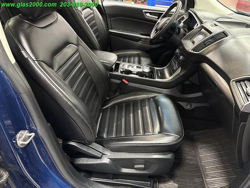Used 2020 Ford Edge SEL w/ Convenience Package image 5