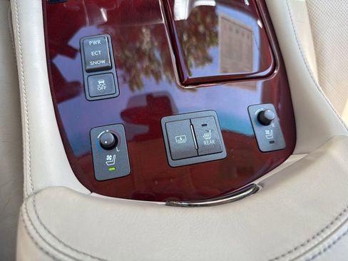 Used 2011 Lexus LS 460 w/ Luxury Value Edition RWD image 55