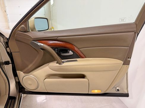 Used 2009 Acura RL w/ Technology Package image 38