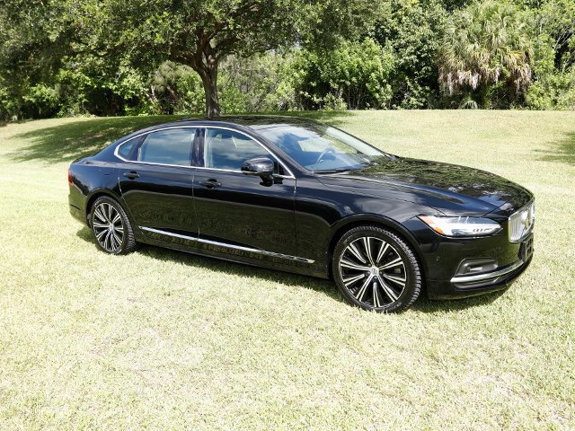 Used 2023 Volvo S90 B6 Plus AWD/4WD image 6