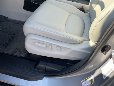 Used 2025 Honda Odyssey EX-L image 15