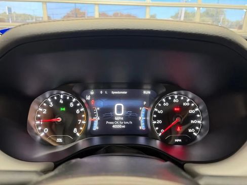 Used 2025 Jeep Compass Limited AWD/4WD image 22