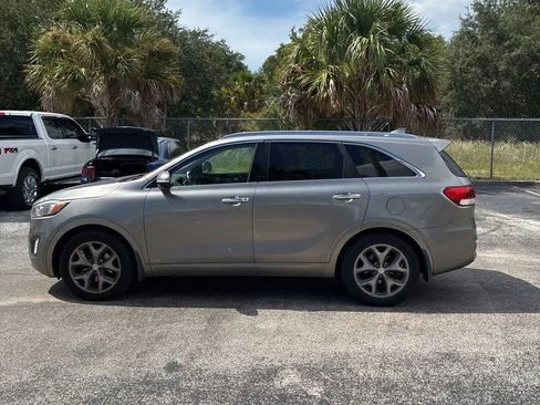 Used 2016 Kia Sorento SX AWD/4WD image 3