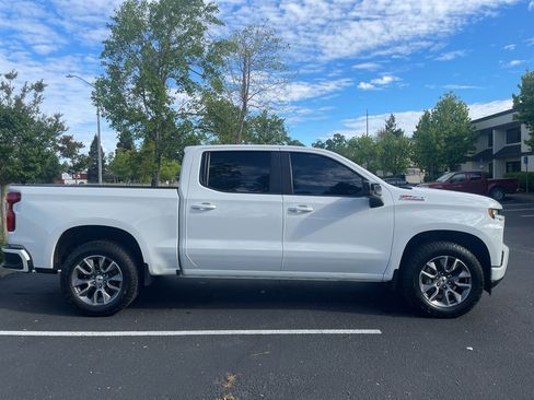 Used 2022 Chevrolet Silverado 1500 RST AWD/4WD image 12