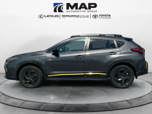 Used 2024 Subaru Crosstrek 2.5i Sport AWD/4WD image 2