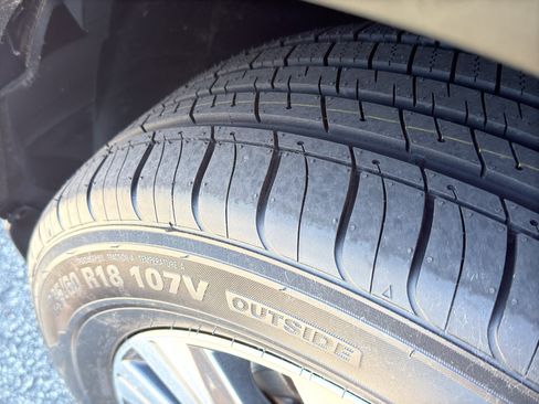 Certified 2023 Nissan Rogue SV AWD/4WD image 9