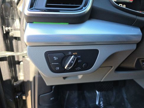 Used 2025 Audi Q5 2.0T Premium Plus w/ Premium Plus Package image 29